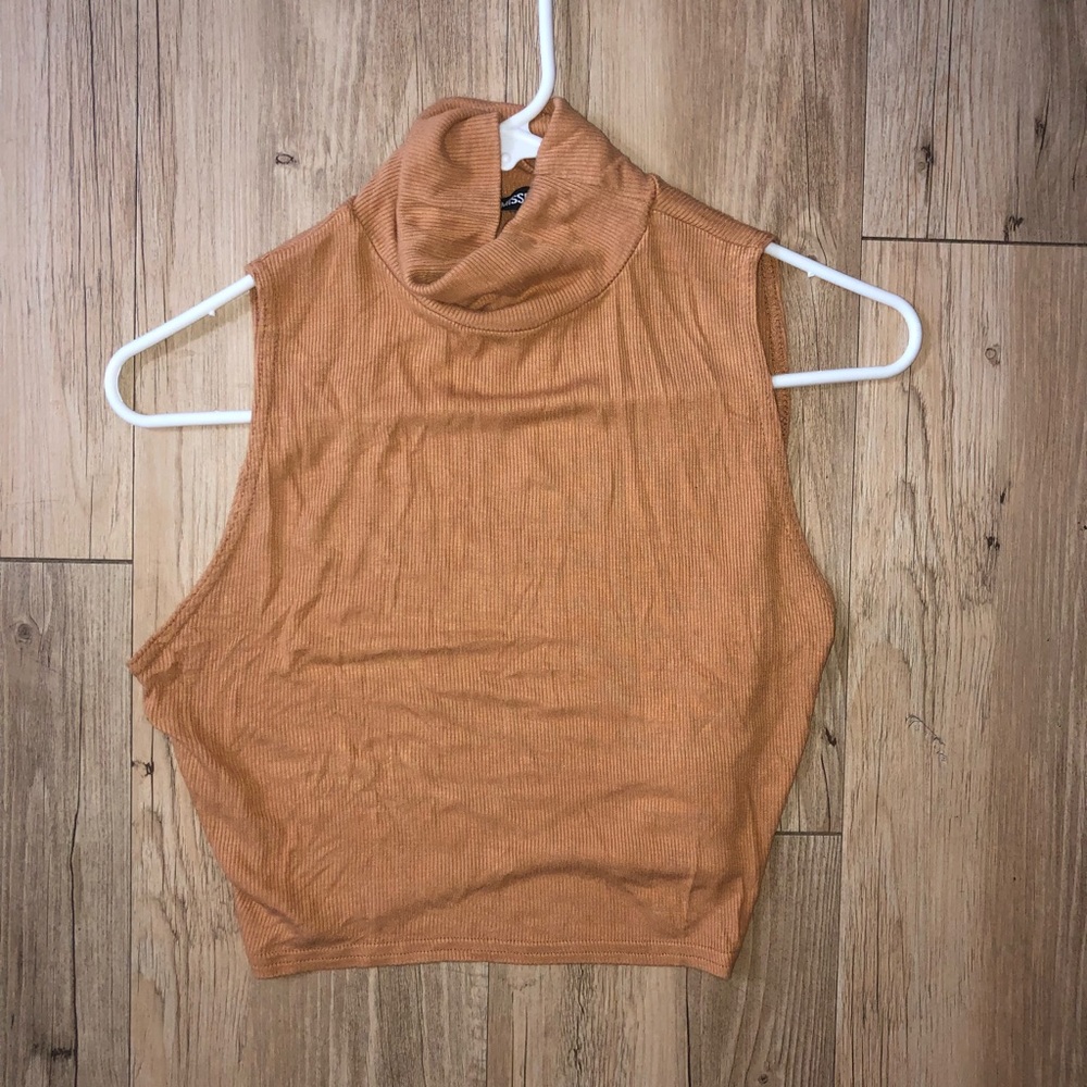 Missguided Ribbed Camel Crop Top